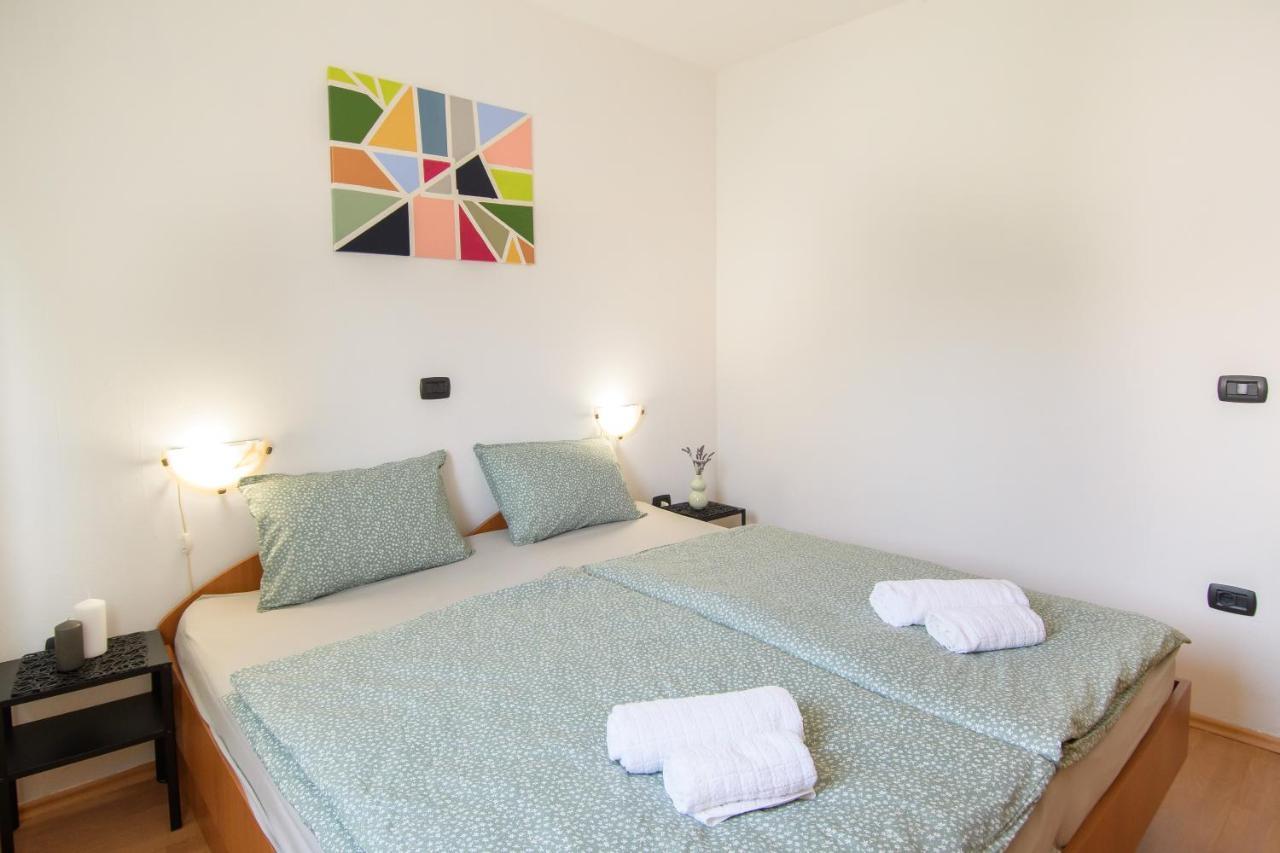 Apartman Alba Karigador Luaran gambar